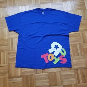 Brand New Toys R Us Employee Uniform T Shirt 2X